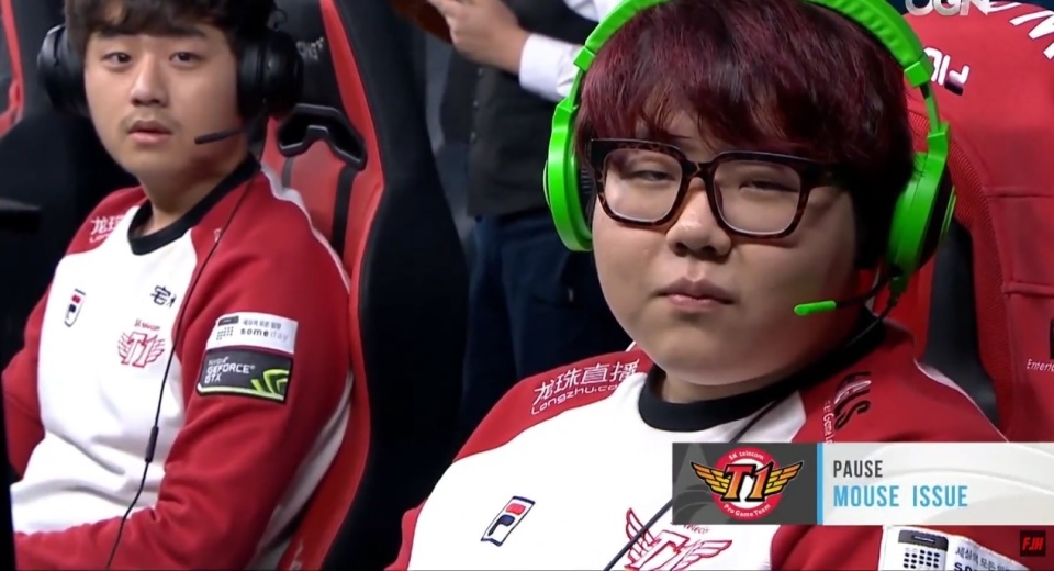 击中扮演了 击中扮演了